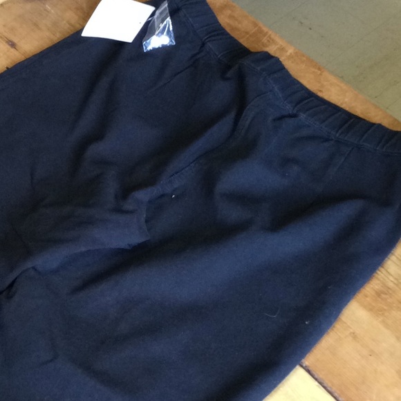 Rhinestone Capris - Picture 4 of 7